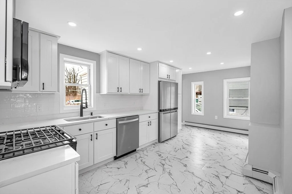 Photo of 16 Bachelder St