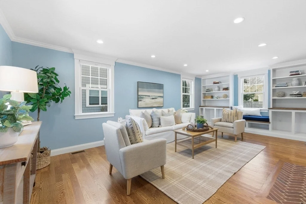 Photo of 30 Elmhurst Road