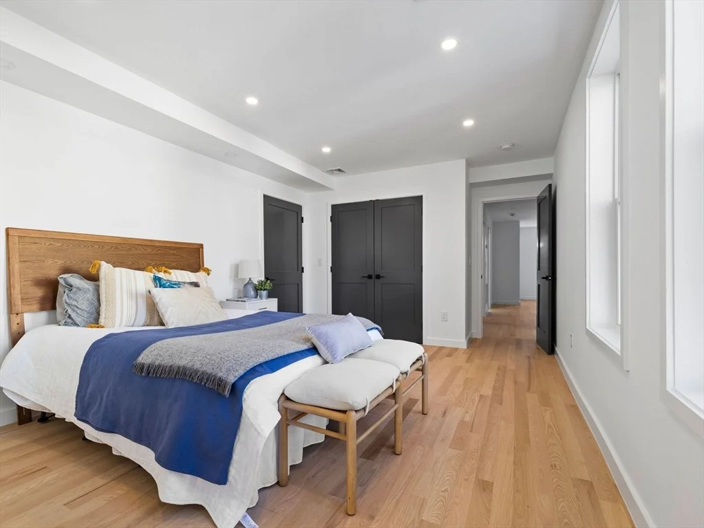 Photo of 9 Vinal Ave