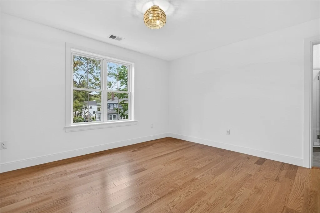 Photo of 37 Maple Street