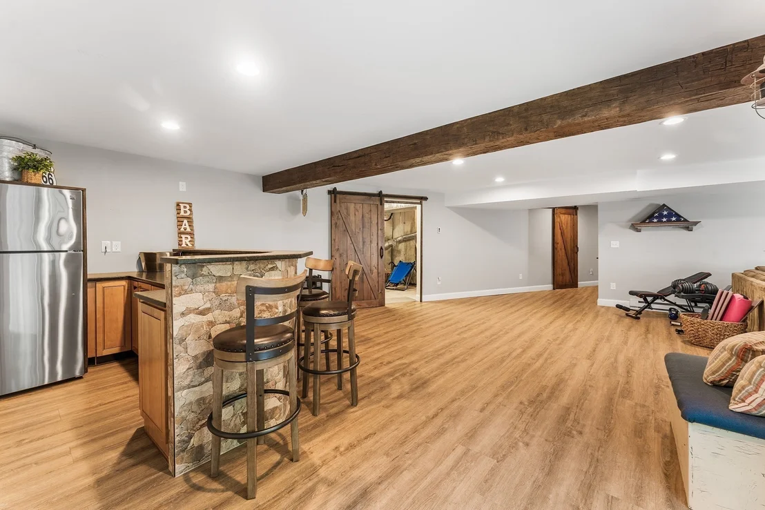 Photo of 32 Howarth Dr