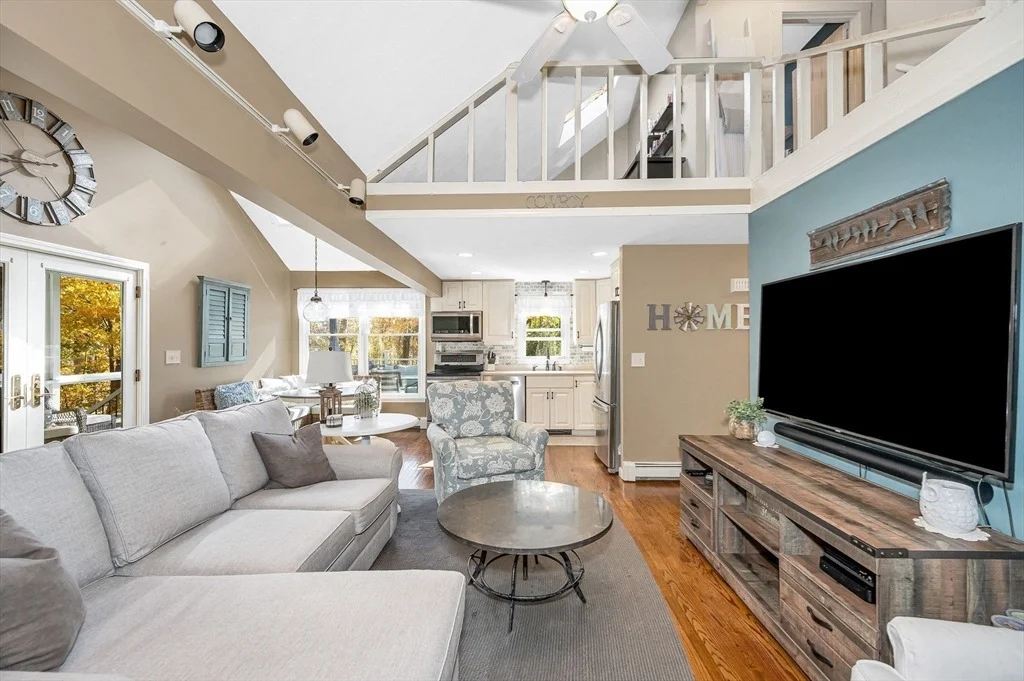 Photo of 5 Chauncy Cir