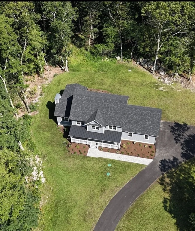 Photo of 16 Ledge Hill Ln
