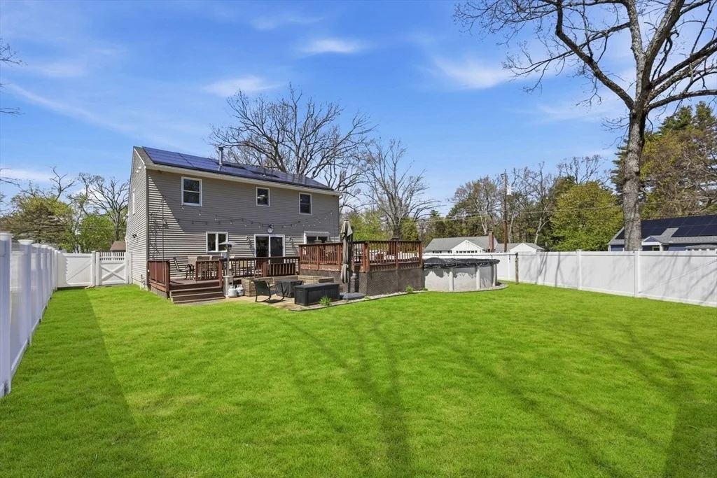 Photo of 33 Winding Ln