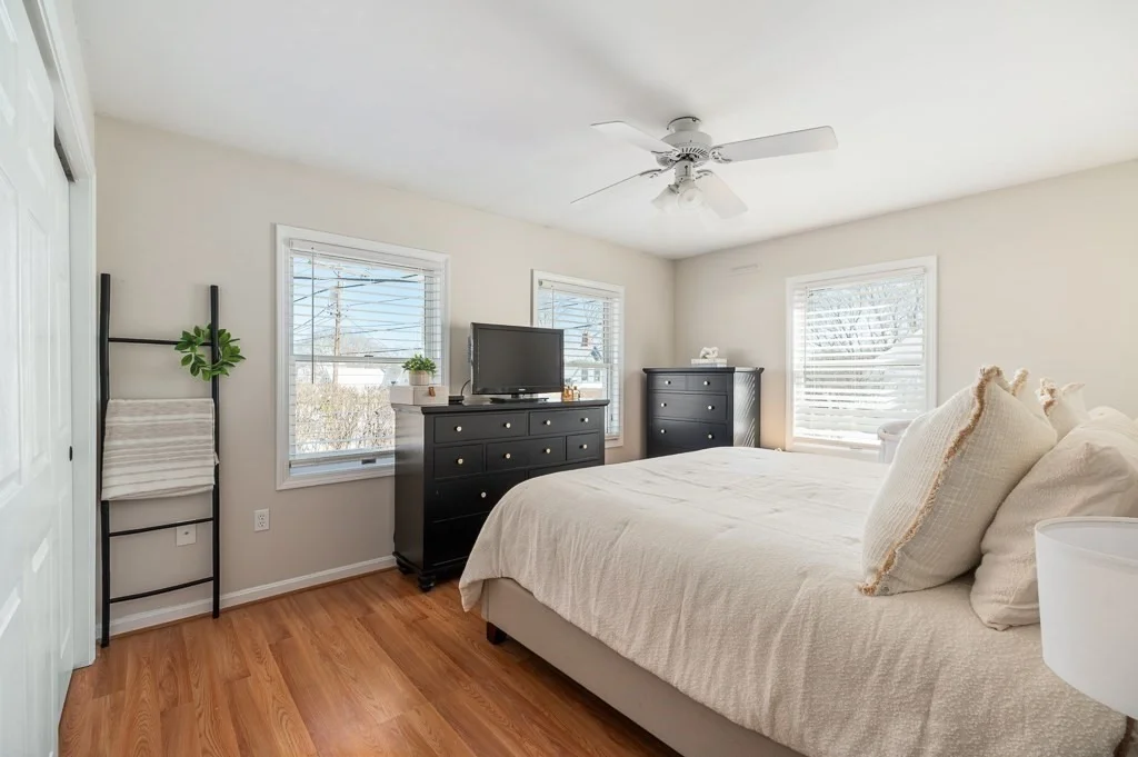 Photo of 36 Eastern Avenue