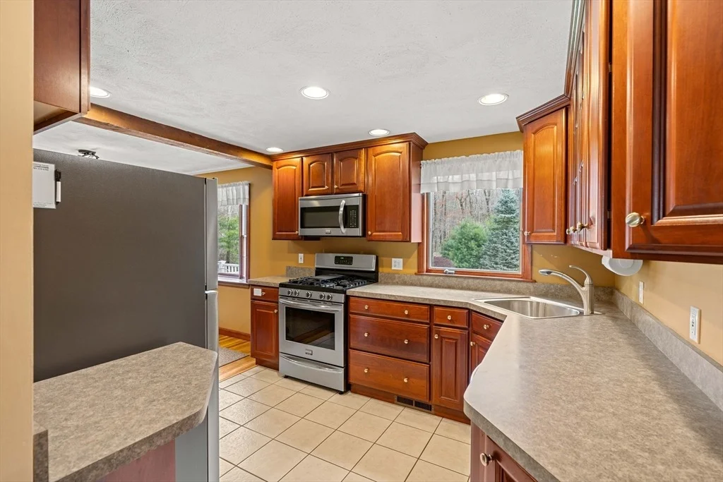 Photo of 9 Prancing Road