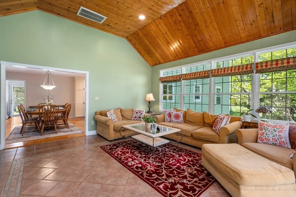 Photo of 40 Harvard Drive