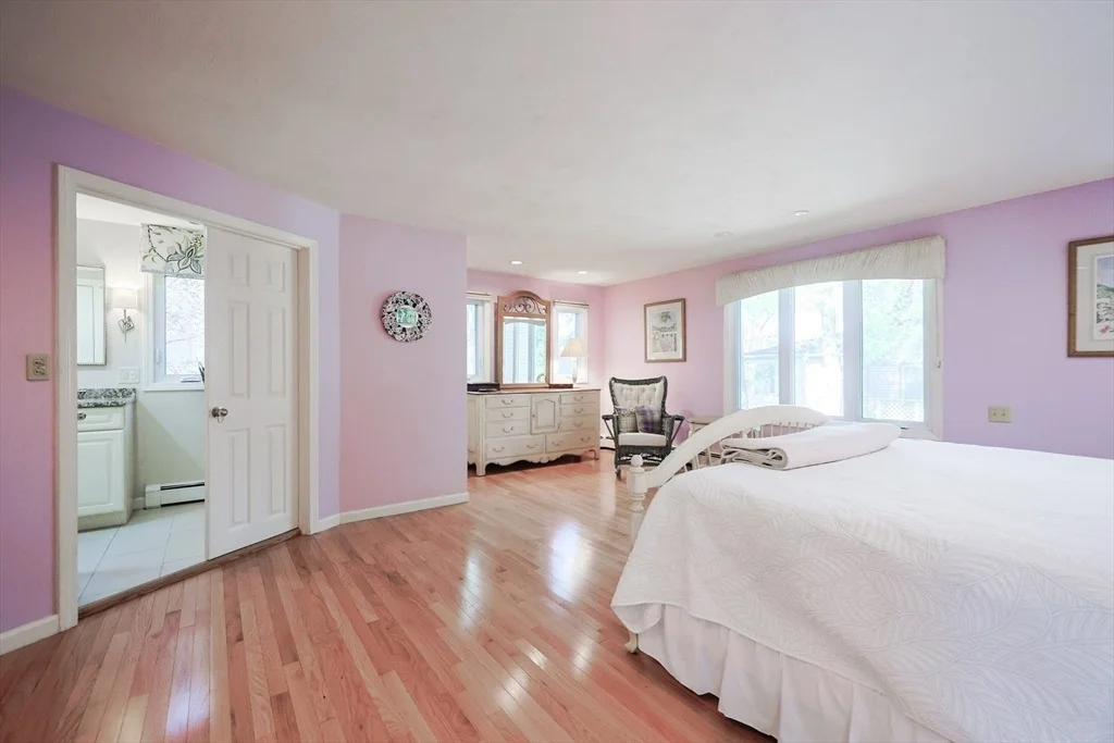 Photo of 8 Fieldstone Lane