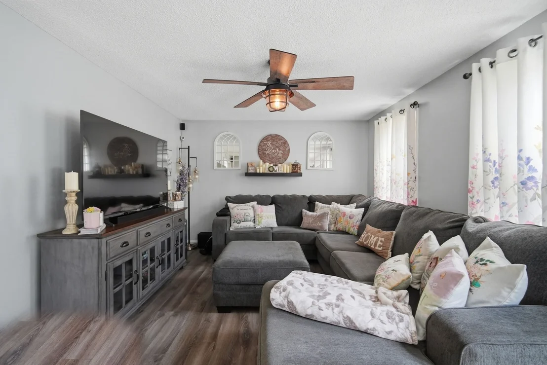 Photo of 19 Stephanie Cir
