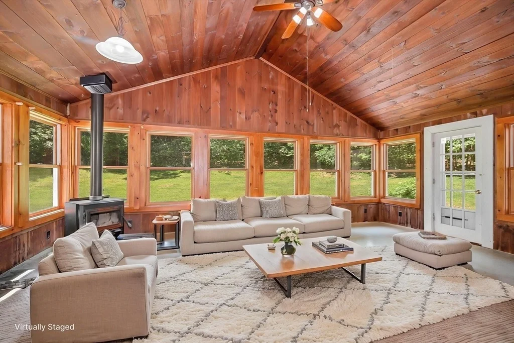Photo of 50 Corrine Drive