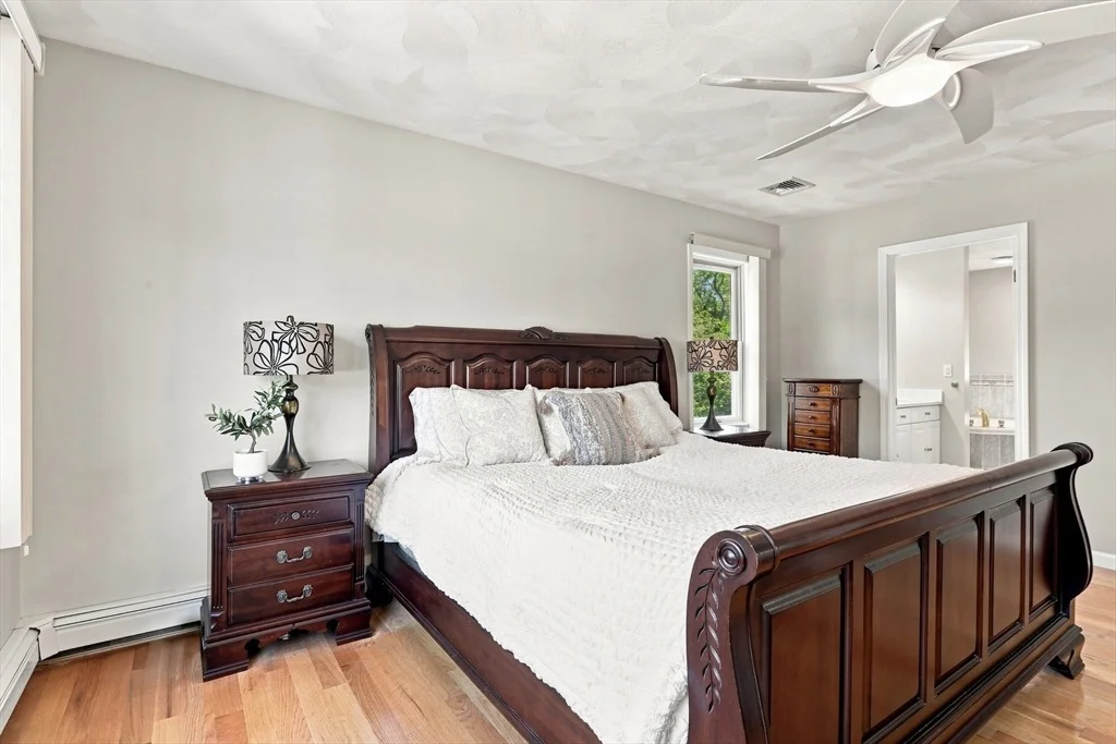 Photo of 9 Sullivan Cir