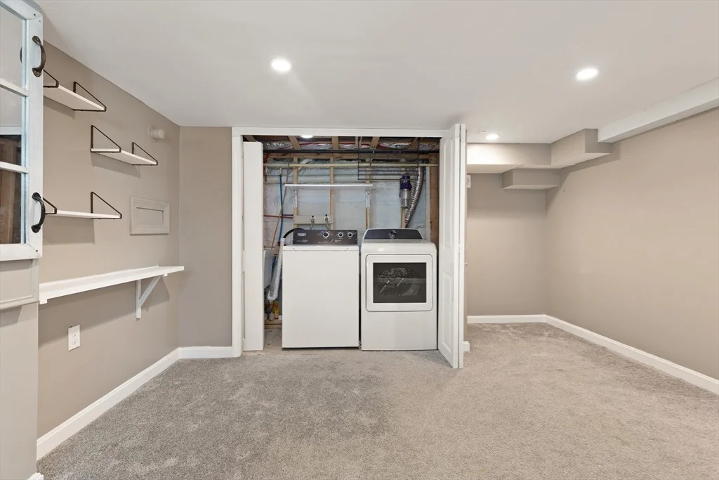 Photo of 34 Maple Avenue