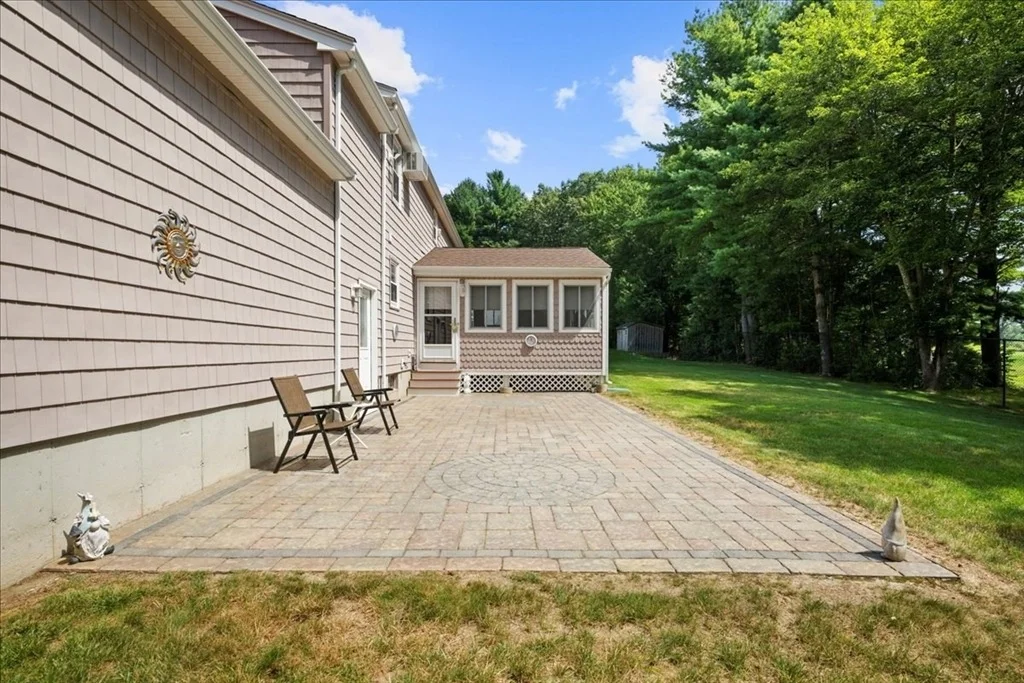 Photo of 26 Crestview Dr