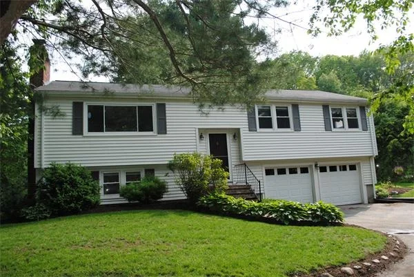 Photo of 551 Elm St