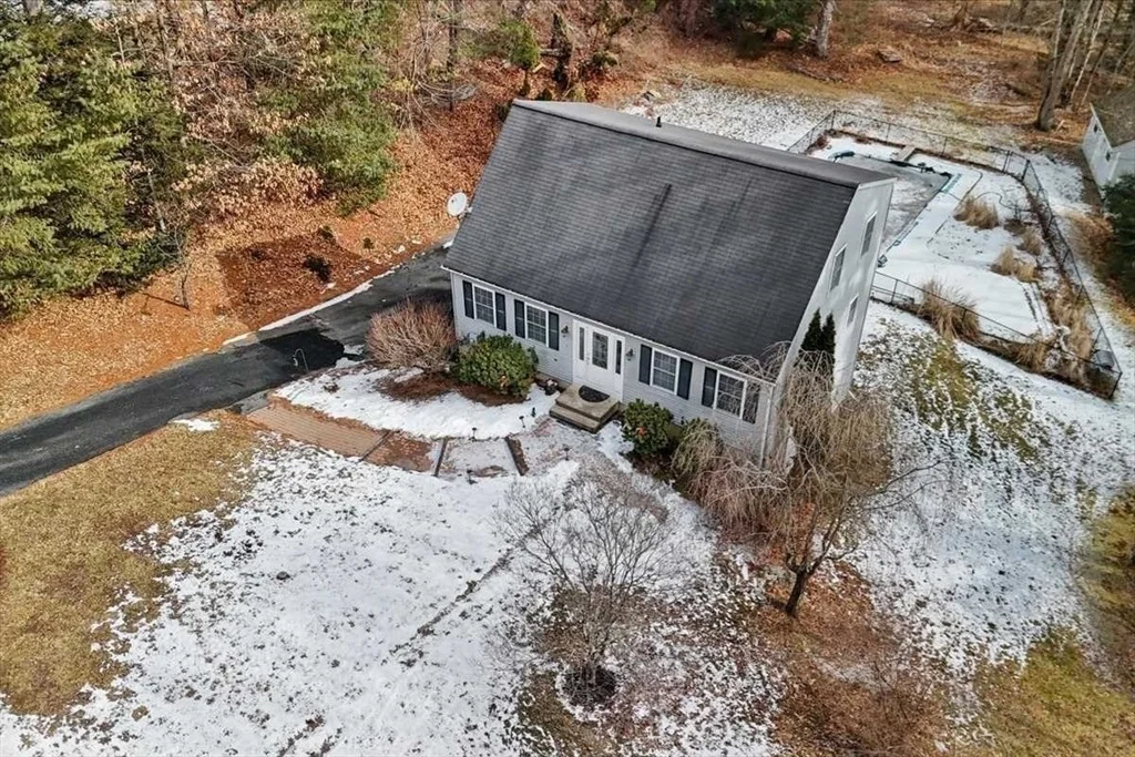 Photo of 38 Intervale Rd