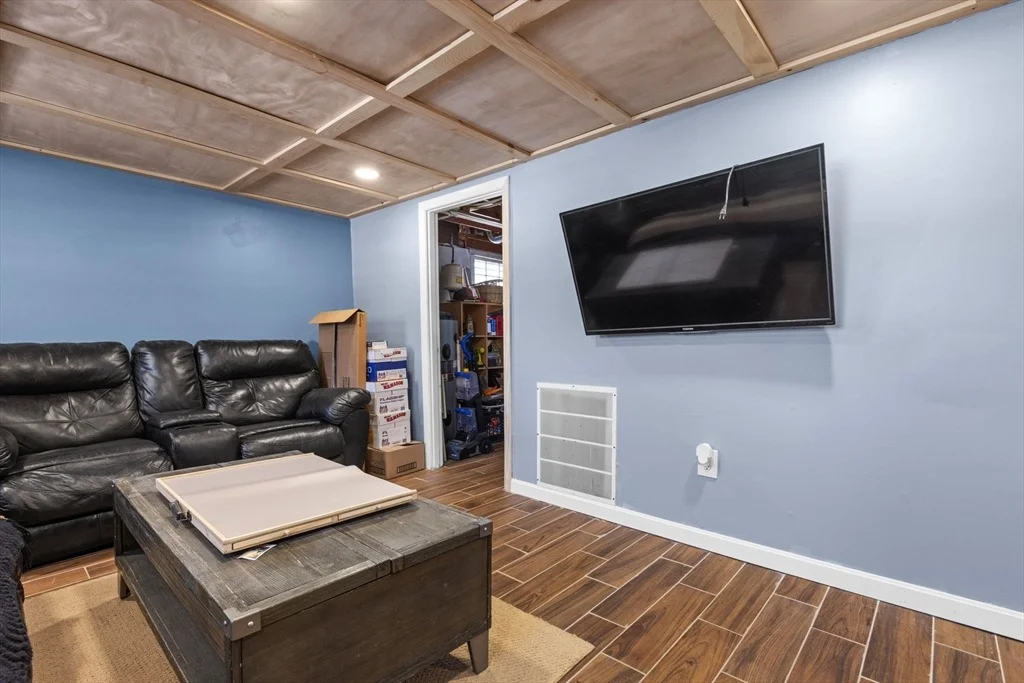 Photo of 85 Marion Ave