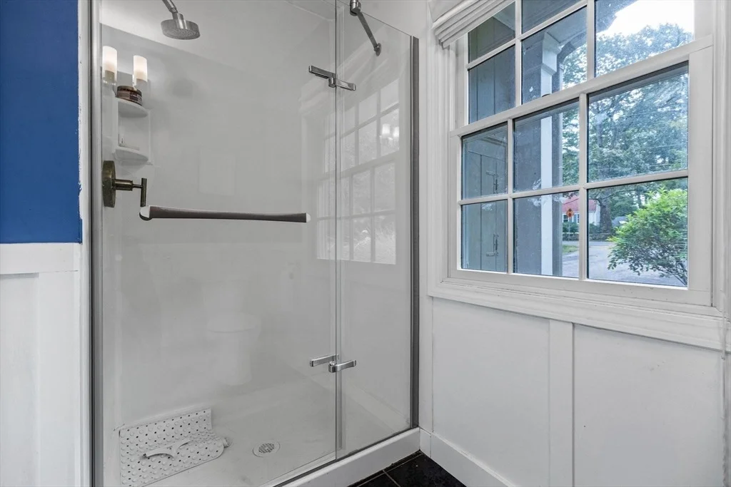 Photo of 204 Chestnut St