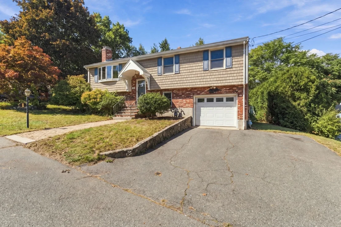 Photo of 1 Lisa Drive