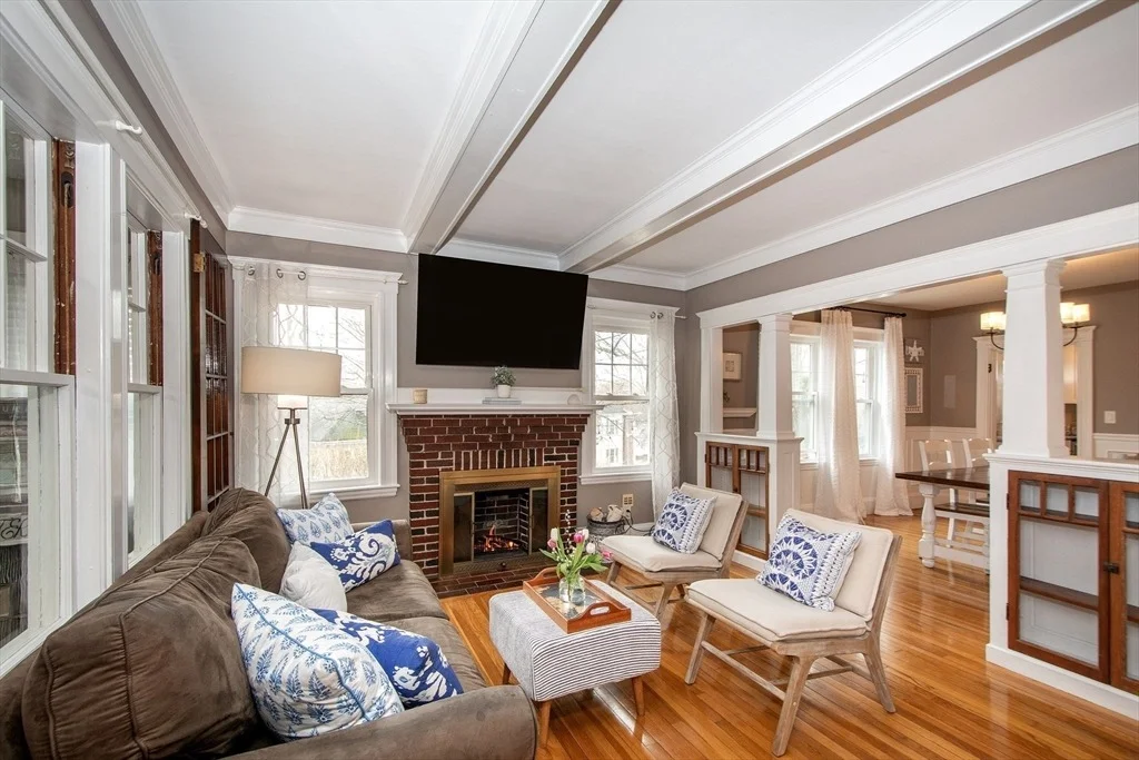 Photo of 271 Holbrook Rd