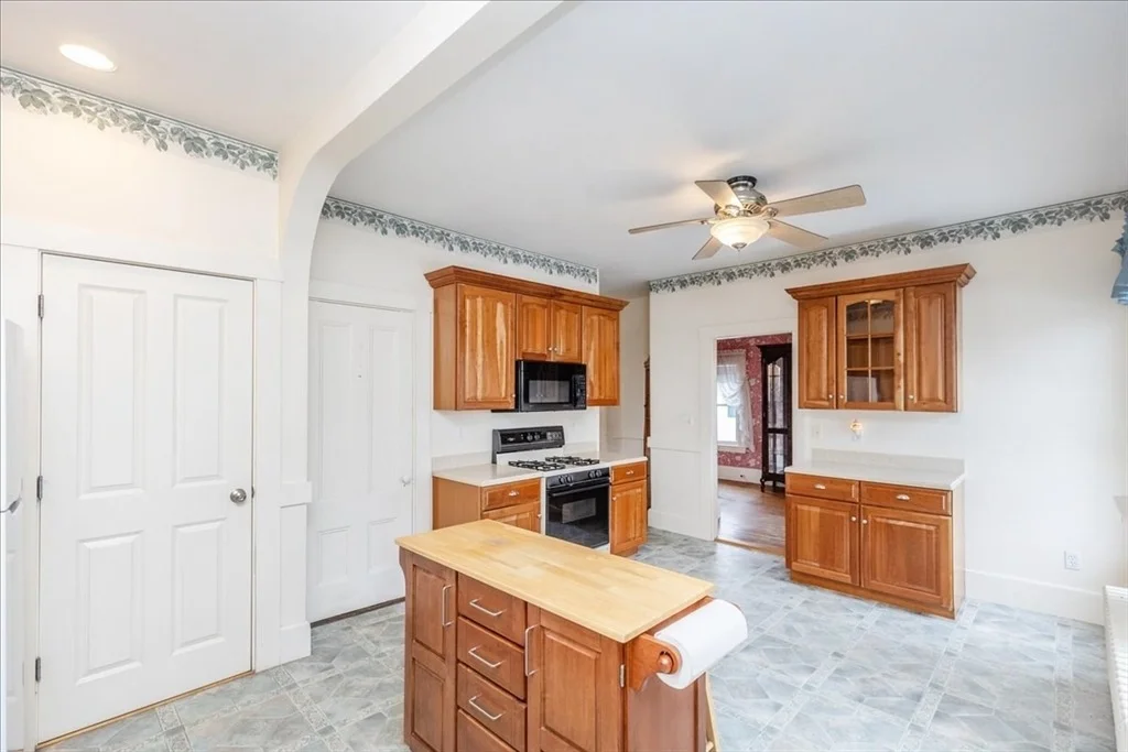 Photo of 13 Mystic Ave.