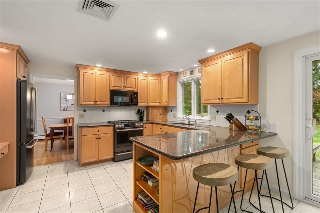 Photo of 67 Flanagan Dr
