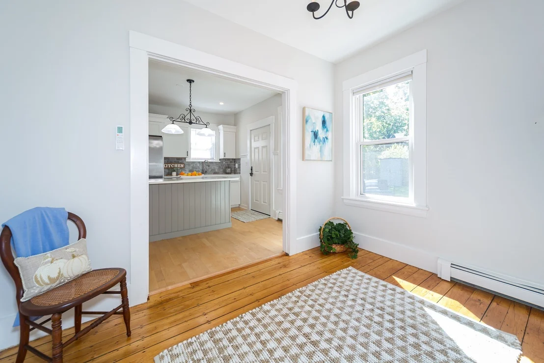 Photo of 11 Purchase Street
