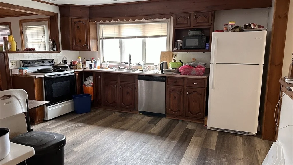 Photo of 266 Brookfield Rd