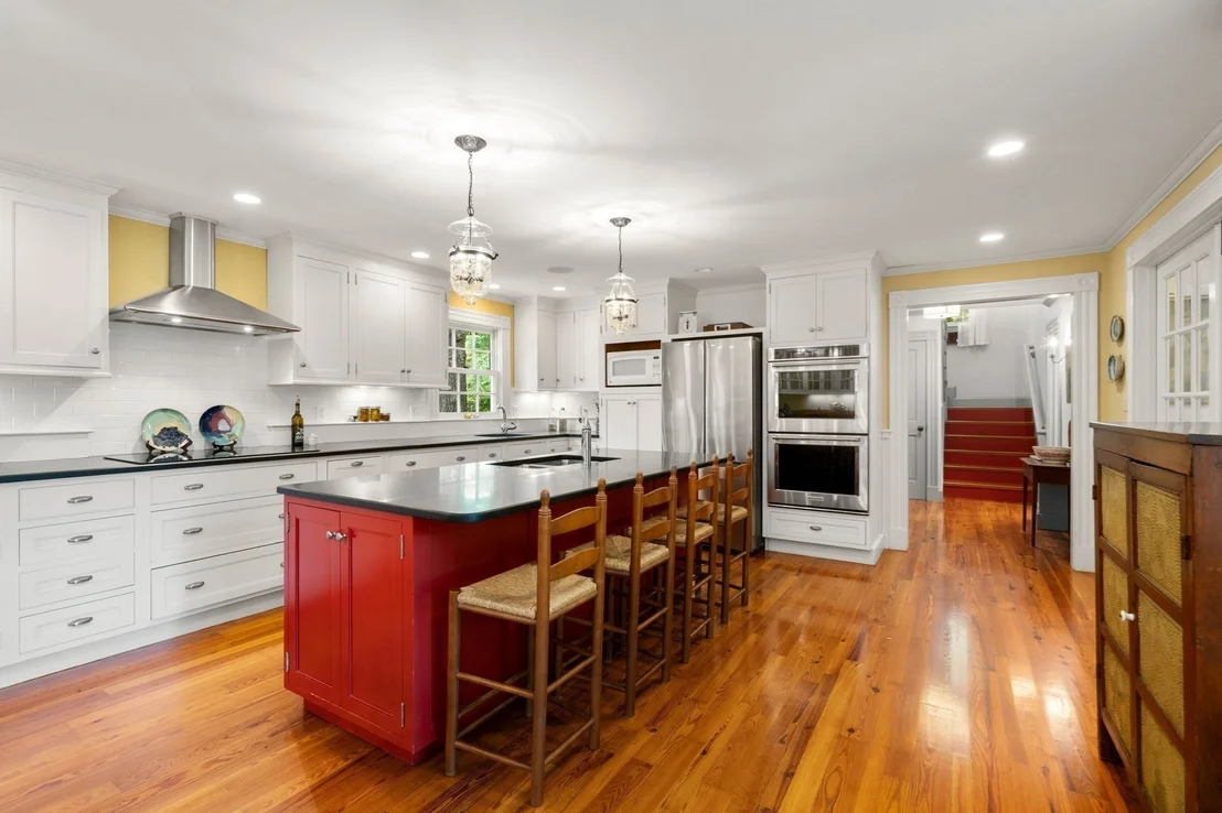 Photo of 270 Concord Rd
