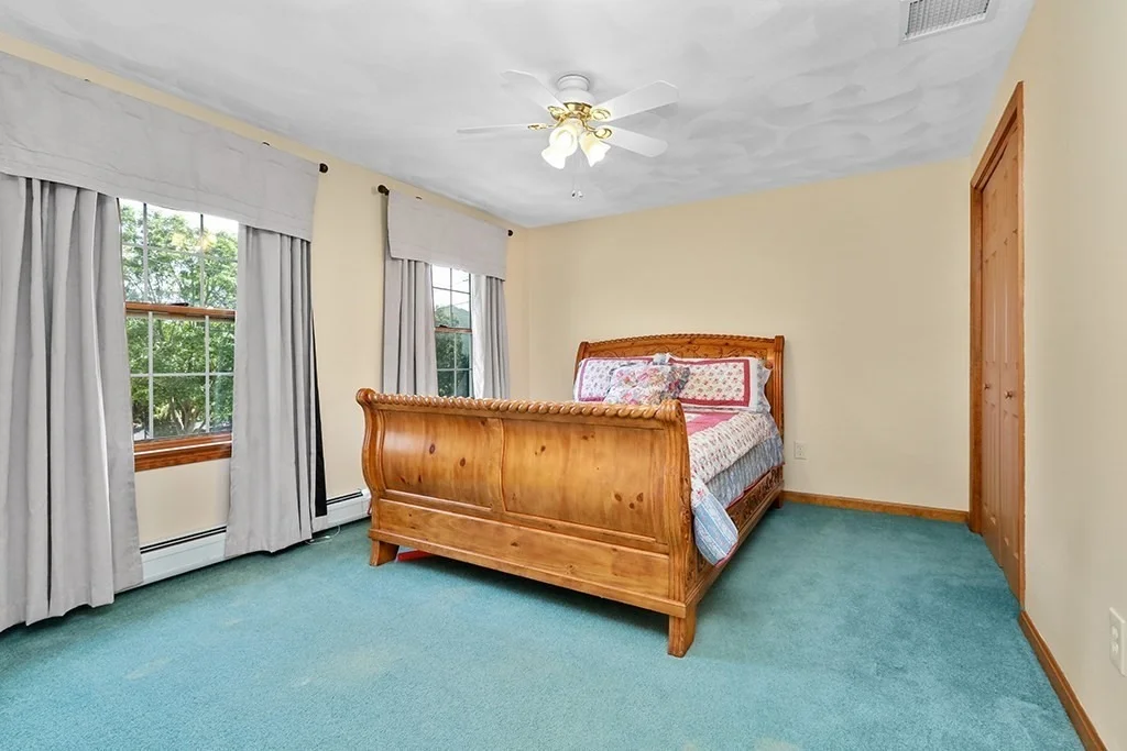 Photo of 44 Winterberry