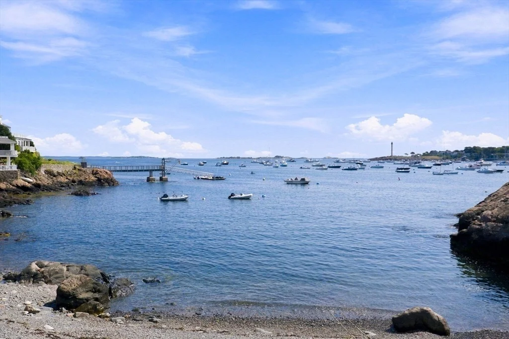 Photo of 5 Leslie Cove