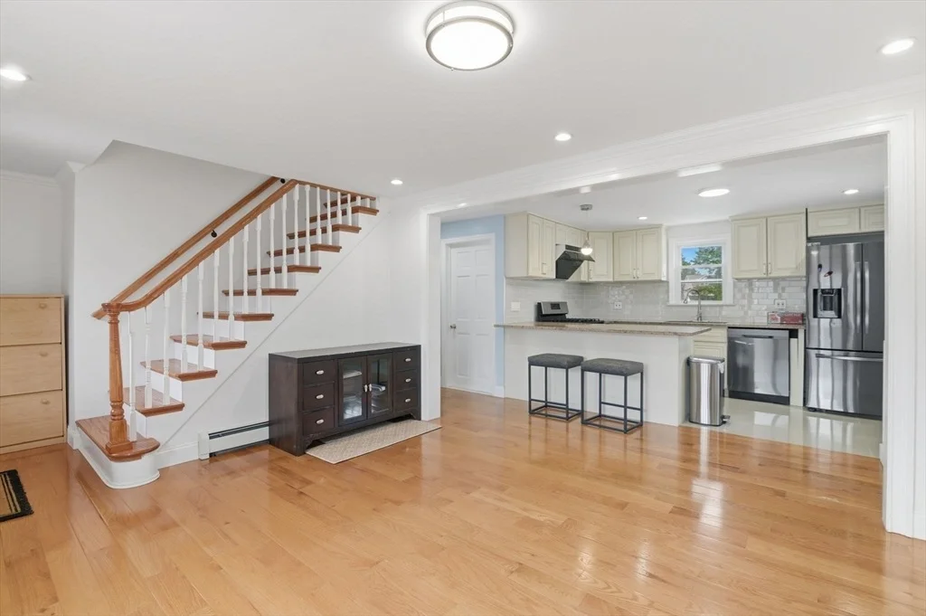 Photo of 63 Dickerman Ln