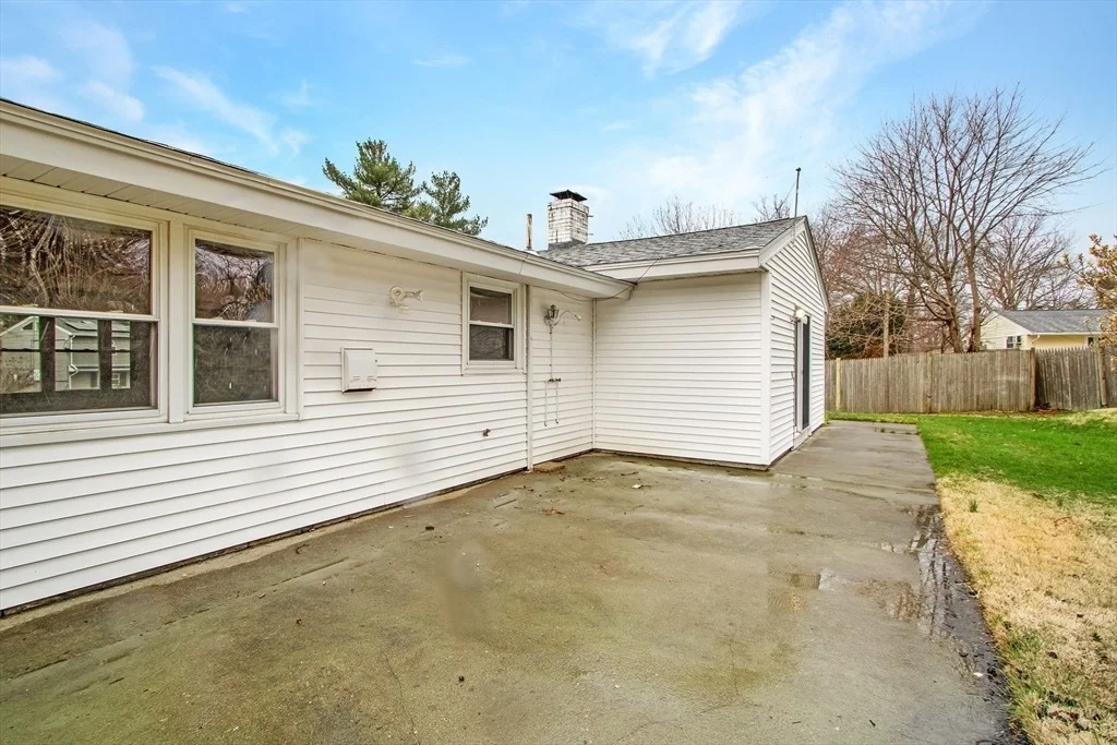 Photo of 12 Dix Rd