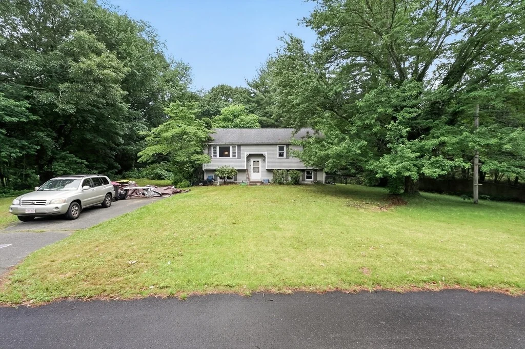 Photo of 8 Patlena Dr