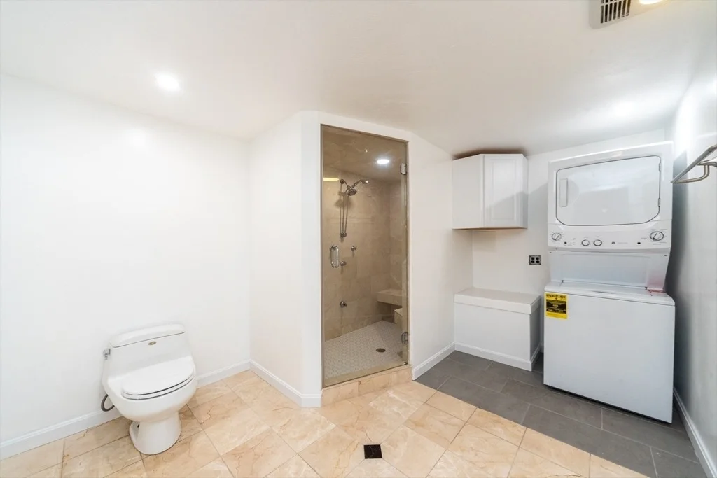 Photo of 65 Tiffany Dr
