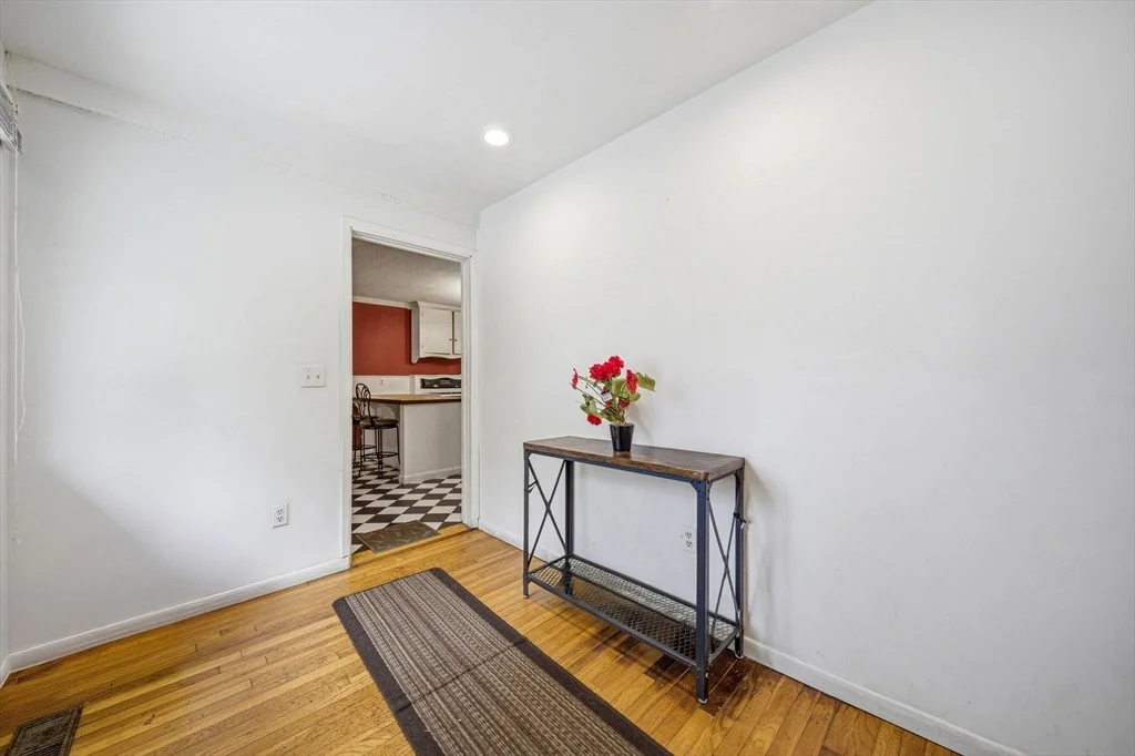 Photo of 146 Acton Road
