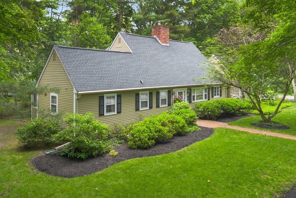 Photo of 28 Lincoln Drive
