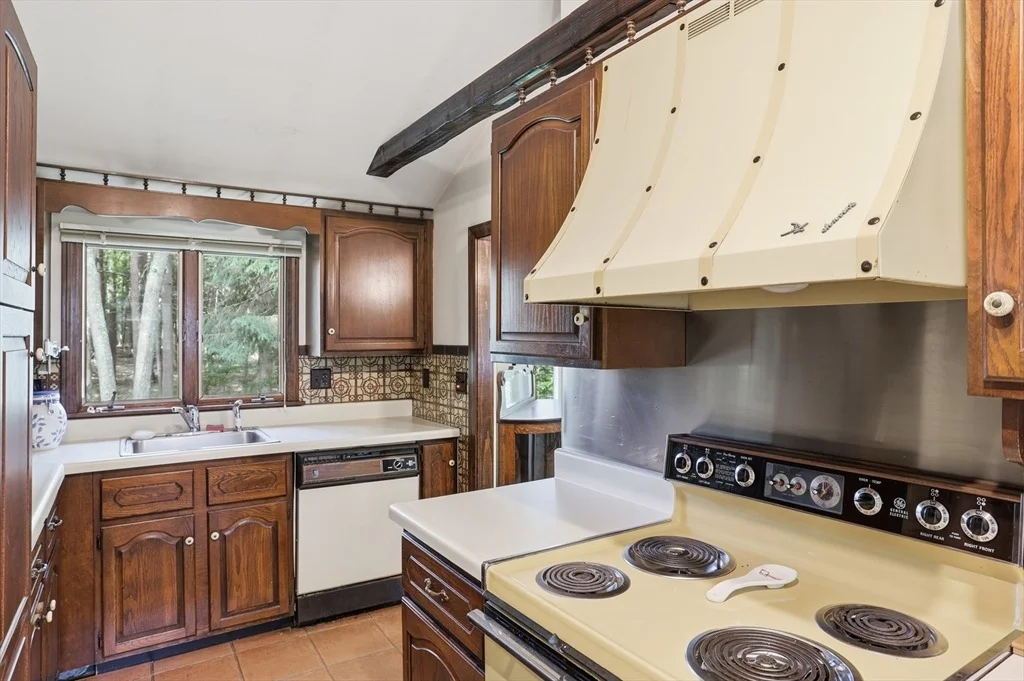 Photo of 24 Forest Rd