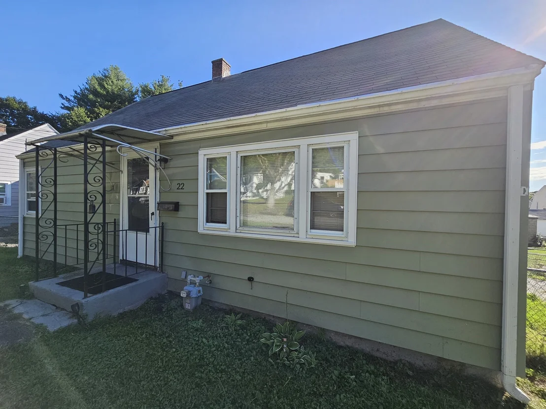 Photo of 22 Winchester Ave