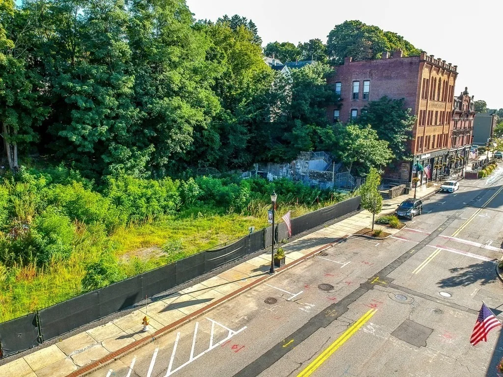 Photo of 175 Main Street