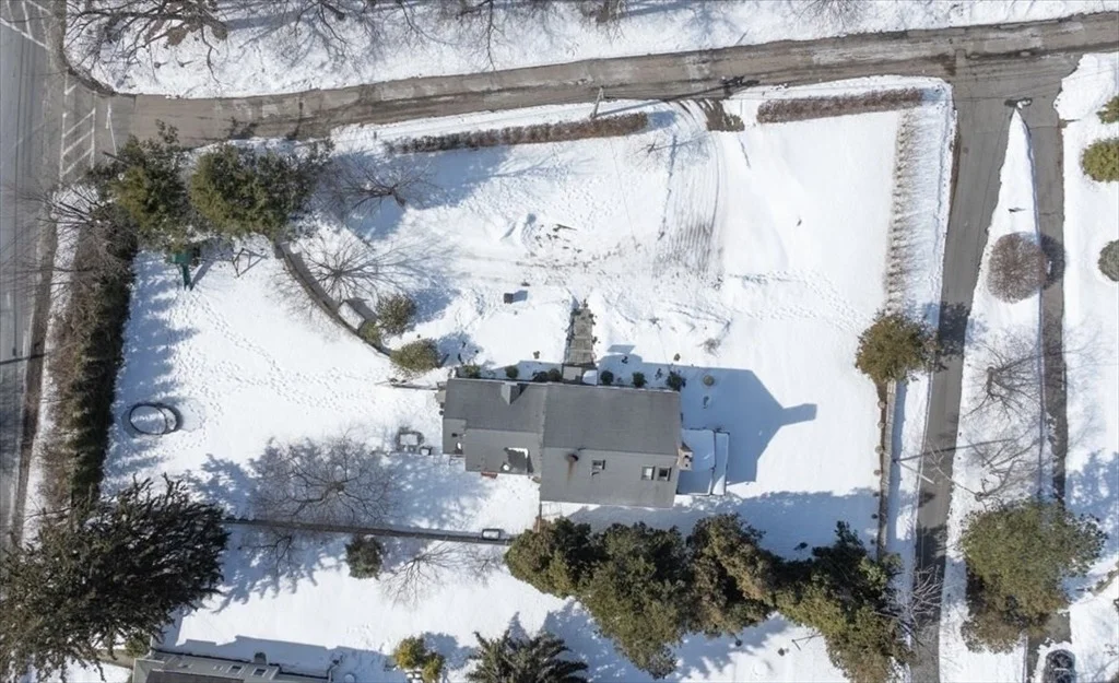 Photo of 1 Squirrel Hill Lane