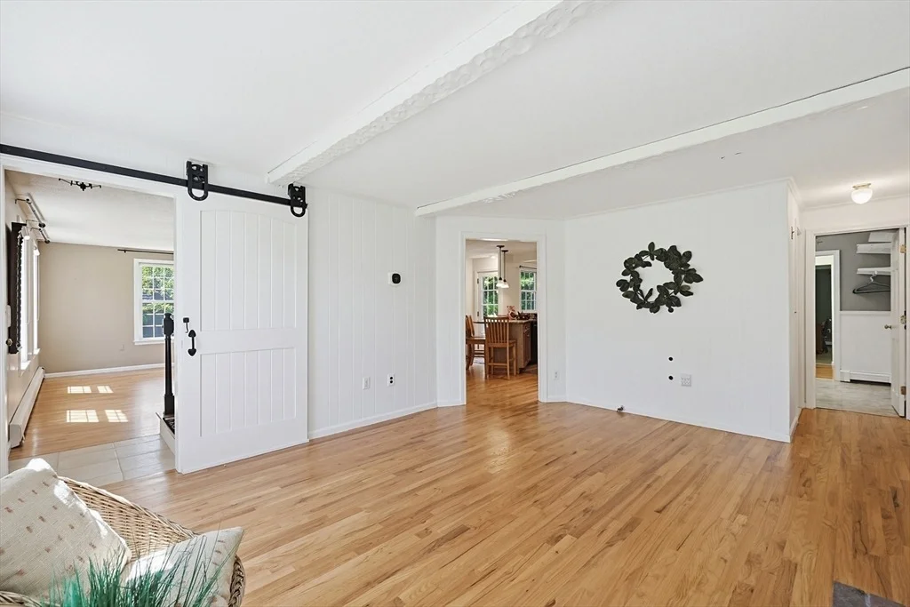Photo of 203 Pleasant St