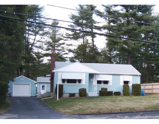 Photo of 656 Common St