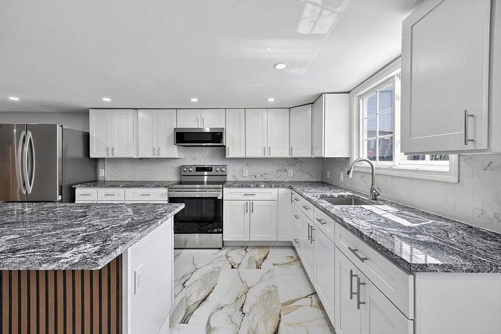 Photo of 24 Emerson St