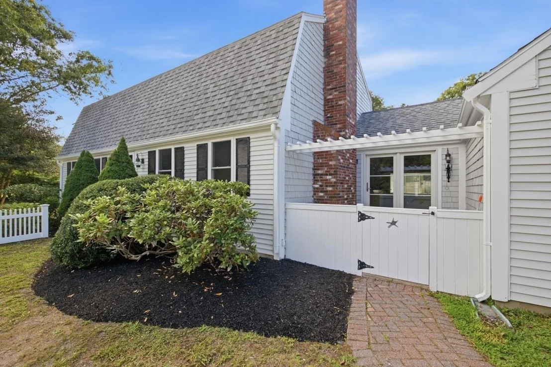 Photo of 3 Thoreau Dr