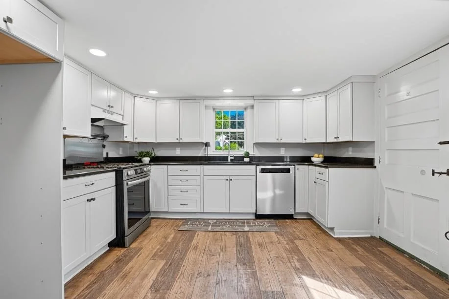 Photo of 5 Pleasant St