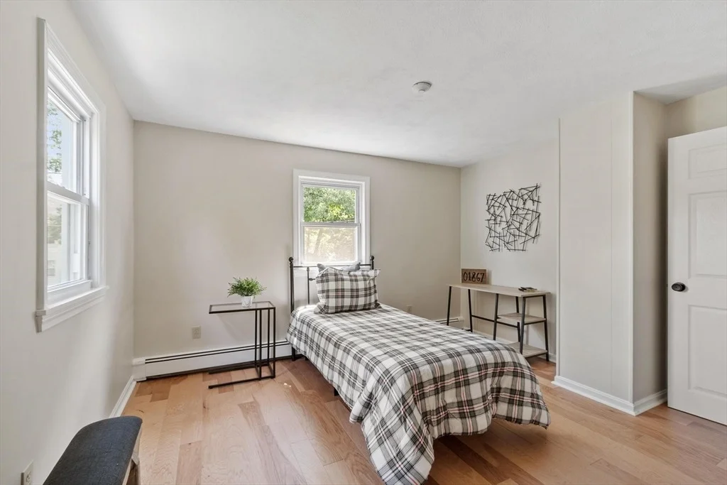 Photo of 7 Locust Street
