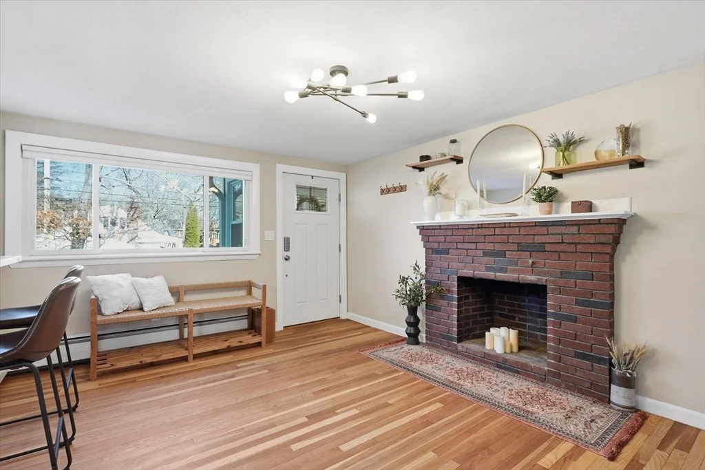 Photo of 27 Garfield Ave