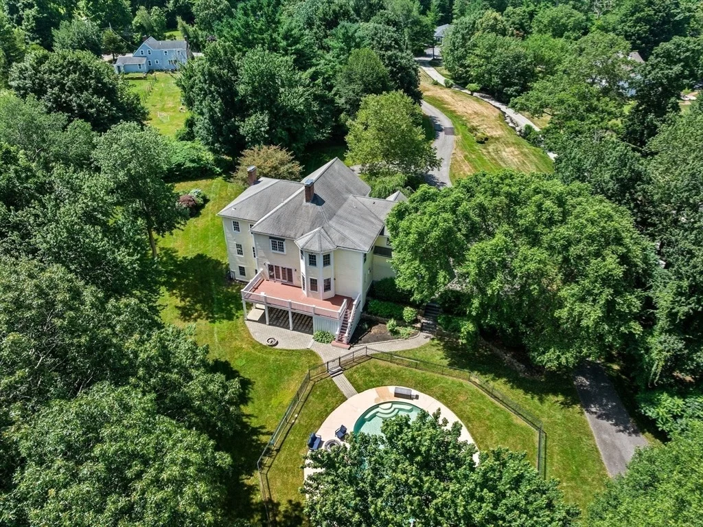 Photo of 76 Clapp Rd