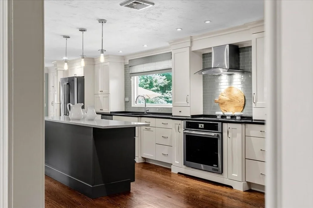 Photo of 65 Fox Hill Drive