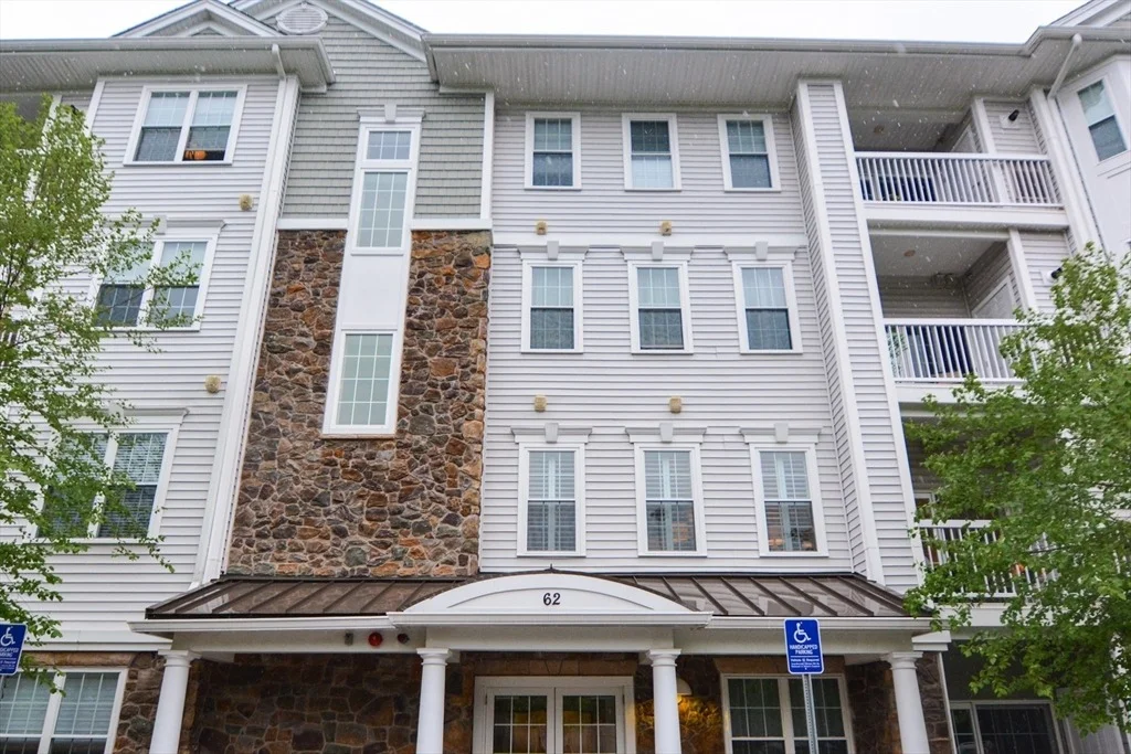 Photo of Unit 2003 at 62 Abigail Way